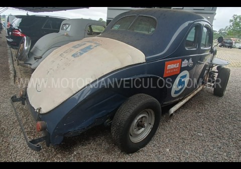 Ford Coup&ecirc; Carreteira